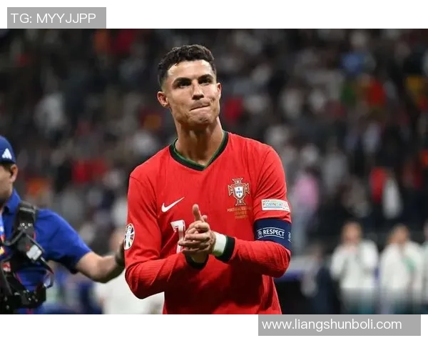 世界上最漂亮的足球球星：魅力与实力并存的足球天才